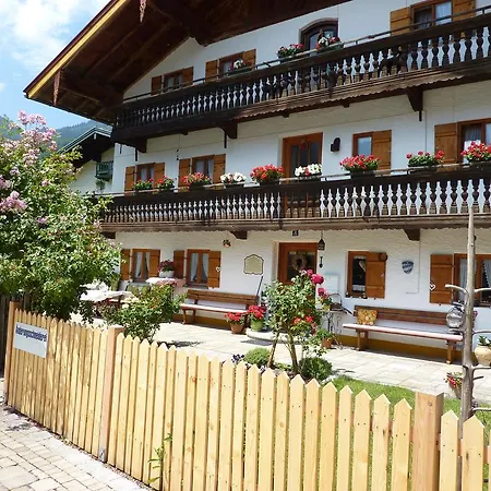 Landpension Im Alten Knoglerhof Apartment Schleching