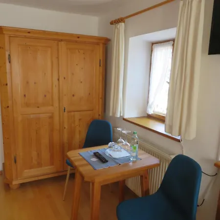 Landpension Im Alten Knoglerhof * Schleching