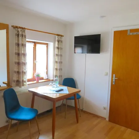 Apartment Landpension Im Alten Knoglerhof